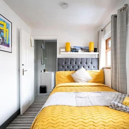 Elegant And Cosy Private Room Belfast Esterno foto